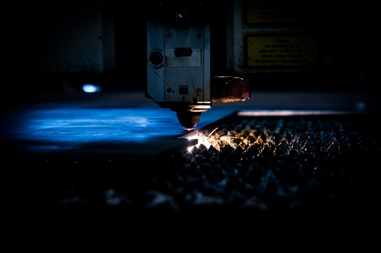 Jaka jest wydajność pracy wycinarki laserowej?